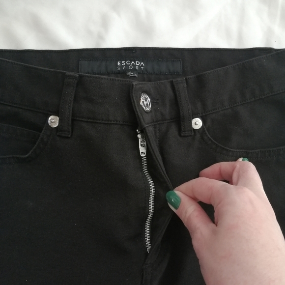 Escada Sport Linda Straight Leg Black Jeans GE 36 (6 US) - Picture 6 of 16